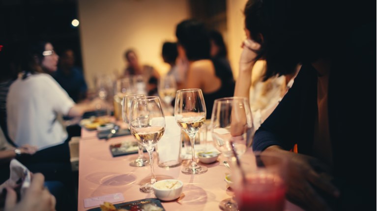 Κορονο-πάρτι