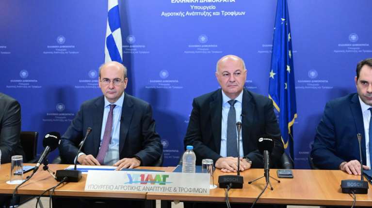 Τα μέτρα για τους αγρότες: Φθηνό ρεύμα, 8,5 λεπτά η κιλοβατώρα και φθηνό πετρέλαιο, με επιστροφή του ΕΦΚ στην αντλία