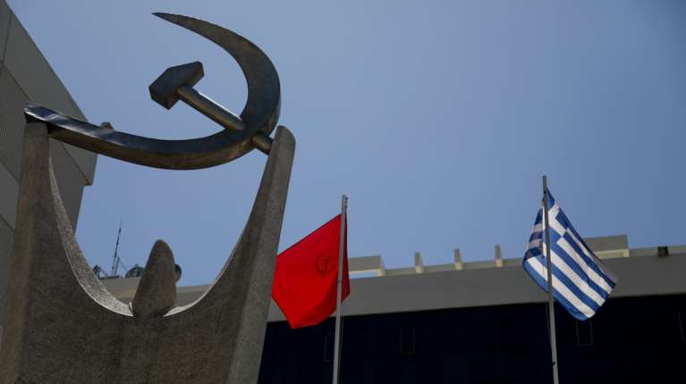 Πέθανε ο Μάκης Αμπατιέλος, ιστορικό στέλεχος του ΚΚΕ - Μετά από πολύχρονη μάχη με σοβαρά προβλήματα υγείας