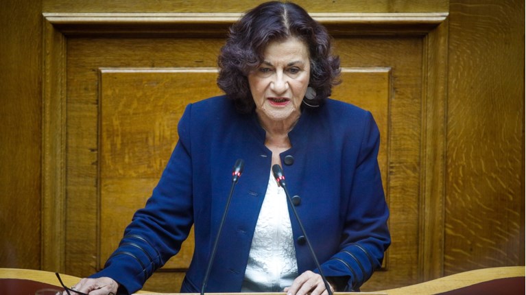 θεανω φωτιου