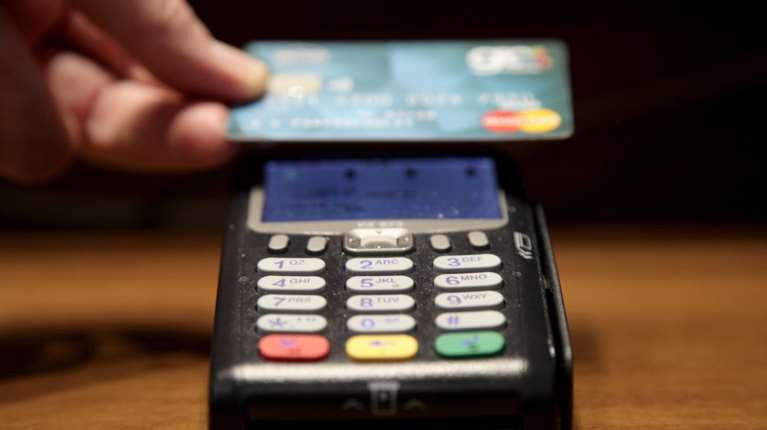 Φορολοταρία Σεπτεμβρίου: Έγινε η κλήρωση - Δείτε αν κερδίσατε έως και 50.000 ευρώ