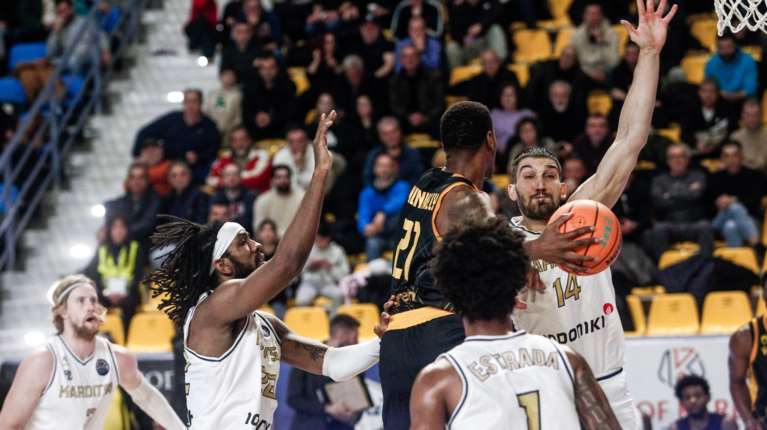 Καρδίτσα - ΑΕΚ 62-90: Με τρομερό Νάναλι έστρωσε τον δρόμο της για το Final 4 του BCL