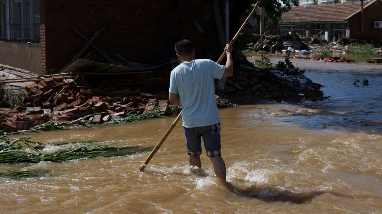 Κίνα: Τουλάχιστον 60 νεκροί μετά από καταρρακτώδεις βροχές - 9 αγνοούμενοι