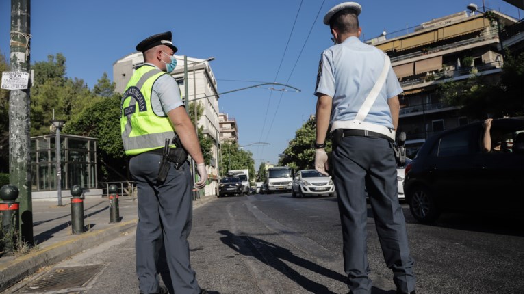 ελεγχος αστυνομιας μασκες