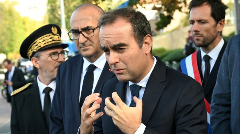ΣΕΜΠΑΣΤΙΑΝ ΛΕΚΟΡΝΙ ΠΡΩΘΥΠΟΥΡΓΟΣ ΓΑΛΛΙΑΣ