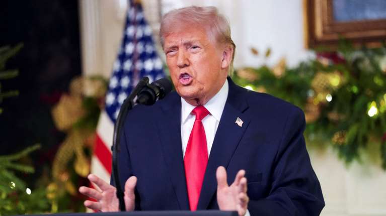 Ο Τραμπ οργανώνει προσευχή στις 17 Μαΐου στην Ουάσινγκτον: "Αφιερωνουμε εκ νέου την Αμερική στον Θεό"