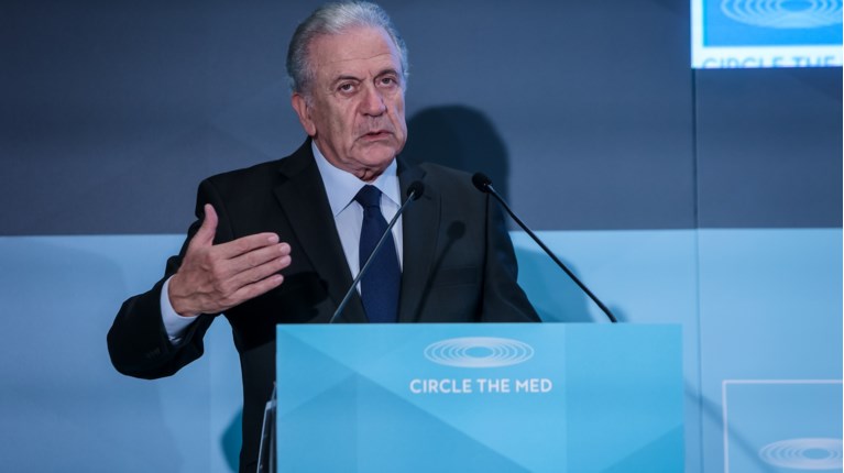 Δημήτρης Αβραμόπουλος