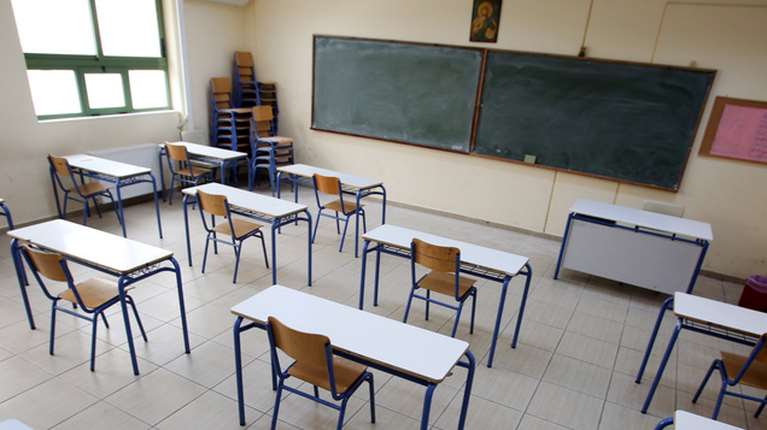 Σέρρες: "Του είπε έχω φέρει μεγαλύτερη ταινία να σε δέσω πιο σφιχτά" - Σοκάρει η μητέρα του 13χρονου που φίμωσε η καθηγήτρια