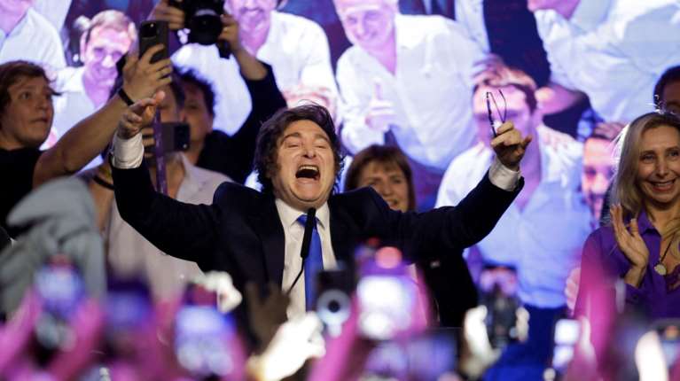 Αργεντινή: Εμφατική νίκη του Μιλέι στις ενδιάμεσες εκλογές