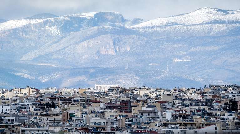 Πρωτοχρονιά με ήλιο - Σε ύφεση οι βροχές και τα χιόνια [βίντεο]