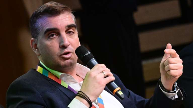 Συνελήφθη 45χρονος για εξύβριση και συκοφαντική δυσφήμηση μέσω διαδικτύου του δημάρχου Ελληνικού - Αργυρούπολης