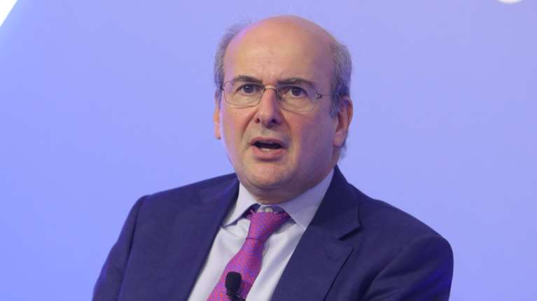 Χατζηδάκης: H παρέλαση της 28ης Οκτωβρίου στον Αγνωστο Στρατιώτη θα γίνει όπως πρέπει