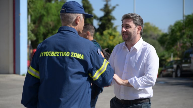 ΝΙΚΟΣ ΑΝΔΡΟΥΛΑΚΗΣ ΛΕΣΒΟΣ