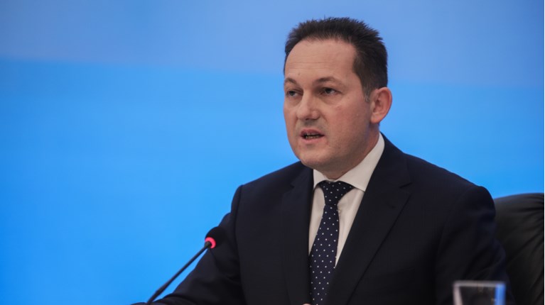 Στέλιος Πέτσας