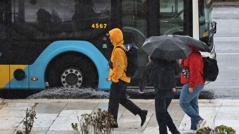 Έκτακτο δελτίο καιρού από την ΕΜΥ: Ισχυρά φαινόμενα σε 5 περιοχές και αφρικανική σκόνη σε όλη τη χώρα