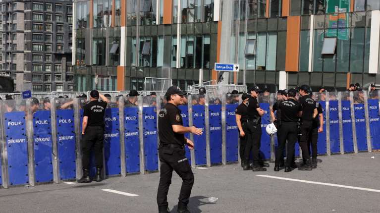 Το αόρατο χέρι του Ερντογάν: Εισαγγελέας ζητά την κατάσχεση της Can Holding που ελέγχει το δίκυτο HaberTurk