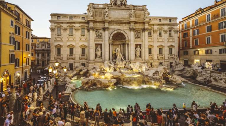 Ρώμη: Οι τουρίστες από σήμερα πληρώνουν εισιτήριο 2 ευρώ για τη Φοντάνα Ντι Τρέβι - Ποιοι εξαιρούνται