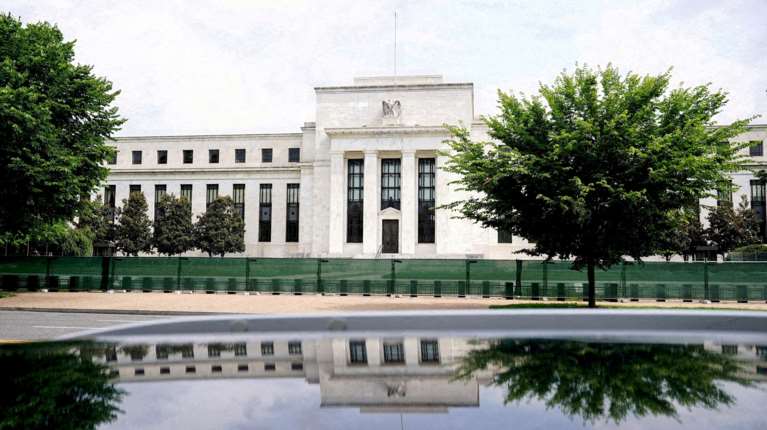 Ο Τραμπ θα ανακοινώσει σήμερα την επιλογή του για την ηγεσία της Fed - "Είναι κάποιος πολύ καλός", δήλωσε