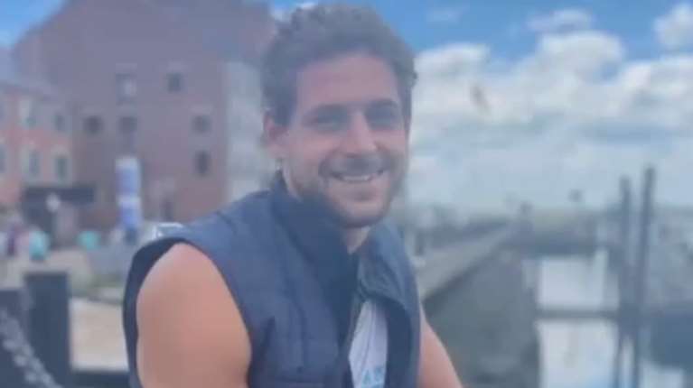Θρήνος για τον Γιάννη που πνίγηκε στον Ατλαντικό: "Να τον κρατάτε στην καρδιά σας με μια προσευχή", λέει η αδελφή του
