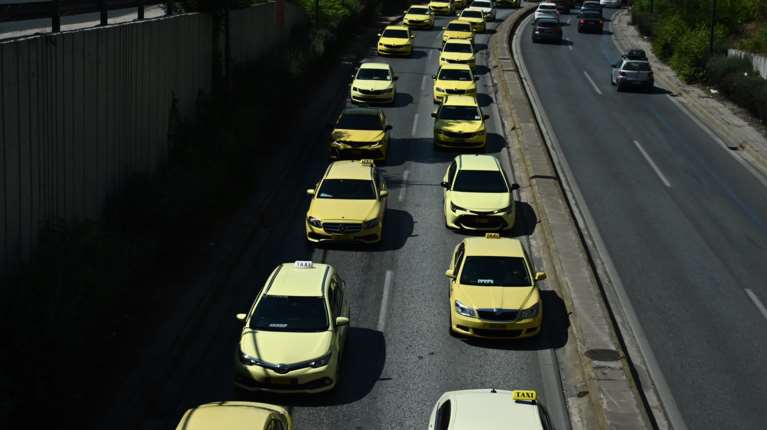 Ταξί: 48ωρη απεργία την επόμενη εβδομάδα ανακοίνωσε ο Θύμιος Λυμπερόπουλος