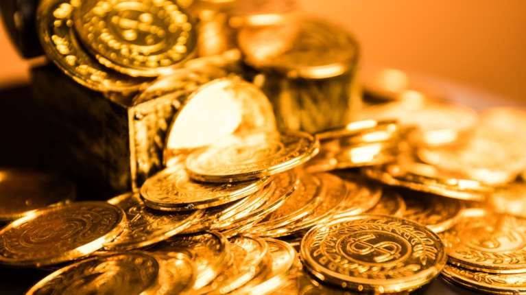 Πόσες χρυσές λίρες έχουν αποταμιεύσει οι Ελληνες - Βγαίνουν στην ελληνική αγορά οι νέες με τον Κάρολο