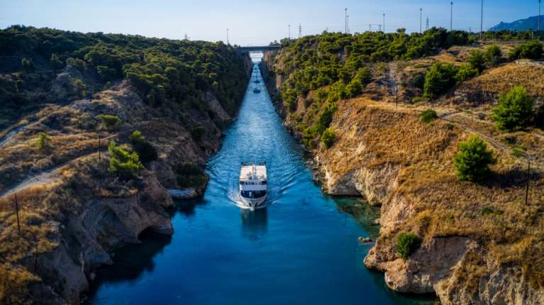 Διώρυγα Κορίνθου: Κλειστή από σήμερα μέχρι νεοτέρας