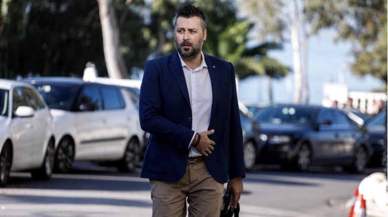 Γιάννης Καλλιάνος