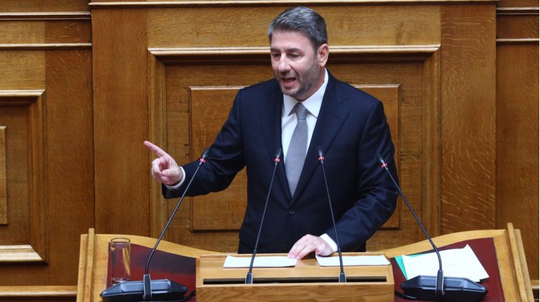 ΝΙΚΟΣ ΑΝΔΡΟΥΛΑΚΗΣ