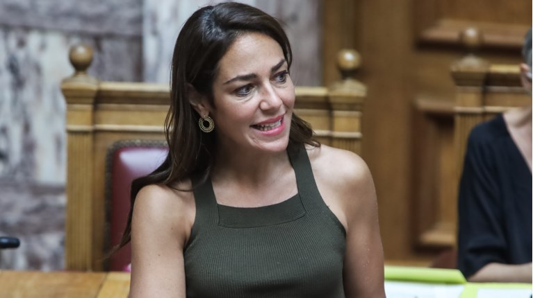 δομνα μιχαηλιδου