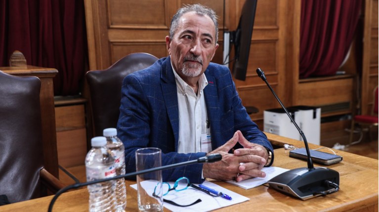 ΓΙΩΡΓΟΣ ΑΠΟΣΤΟΛΑΚΗΣ