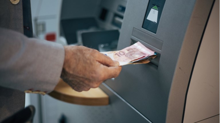 συνταξεις