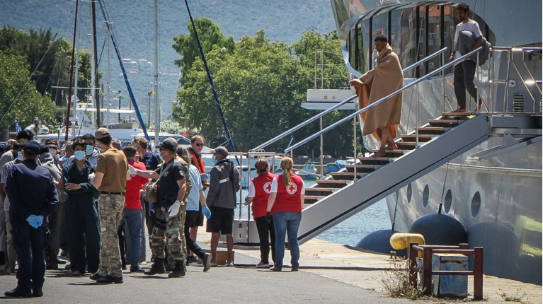 ΝΑΥΑΓΙΟ ΠΥΛΟΣ