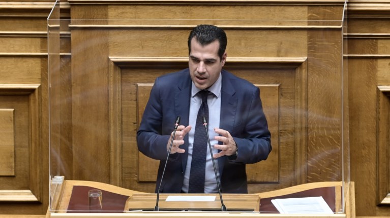 Θάνος Πλεύρης