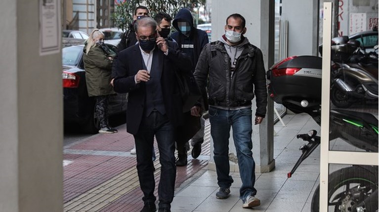 σπέτσες