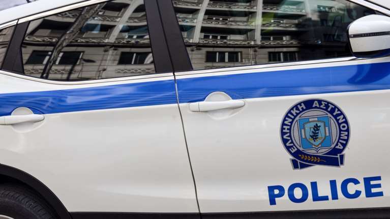 Μεγάλη αστυνομική επιχείρηση στη Φυλή: 10 συλλήψεις για ναρκωτικά και ρευματοκλοπές