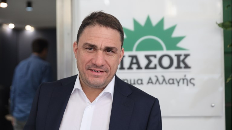 ΚΩΣΤΑΣ ΤΣΟΥΚΑΛΑΣ