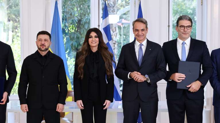 Τι σημαίνει για την Ελλάδα η συμφωνία μεταφοράς αμερικανικού LNG στην Ουκρανία - O ρόλος των ΗΠΑ και η γεωπολιτική ασφάλεια