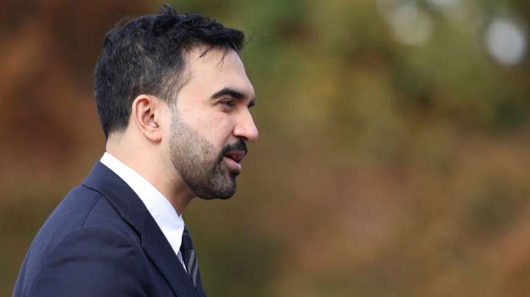 Νέα Υόρκη: Ο Μαμντάνι δηλώνει &quot;έτοιμος&quot; να συναντηθεί με τον Ντόναλντ Τραμπ