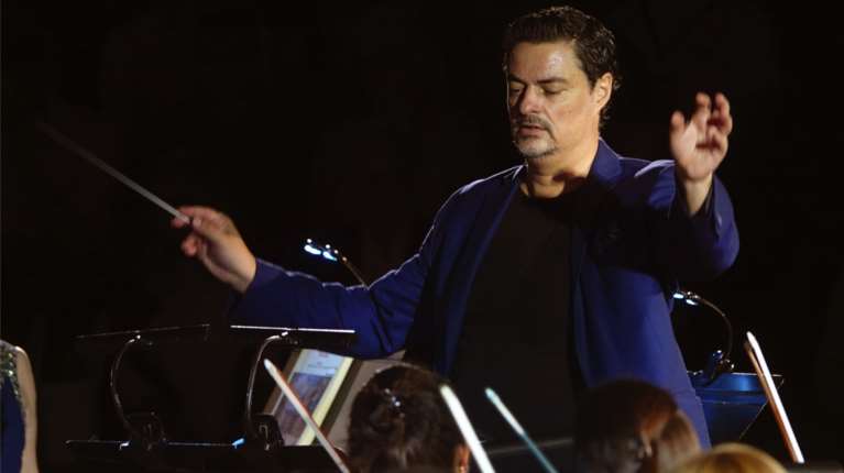 Μέγαρο Μουσικής: Mozart Concerti - Καμεράτα Ορχήστρα των Φίλων της Μουσικής