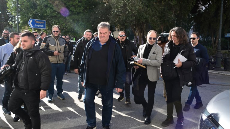 ΣΥΝΑΝΤΗΣΗ ΑΓΡΟΤΕΣ ΚΥΒΕΡΝΗΣΗ