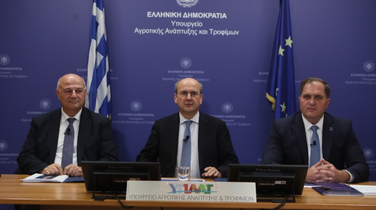 ΤΣΙΑΡΑΣ ΧΑΤΖΗΔΑΚΗΣ