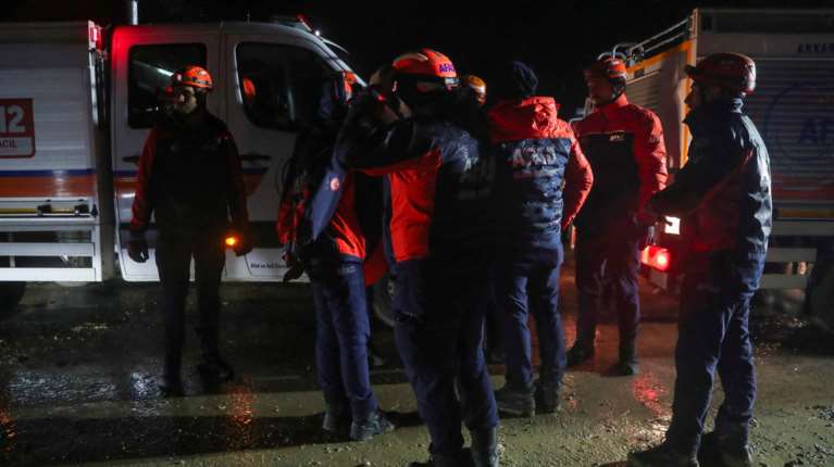 Συντριβή αεροσκάφους στην Τουρκία: Βρέθηκε το μαύρο κουτί και η συσκευή καταγραφής ήχου - Ελληνικό όνομα στα θύματα