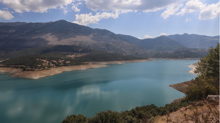 ΛΙΜΝΗ ΜΟΡΝΟΥ