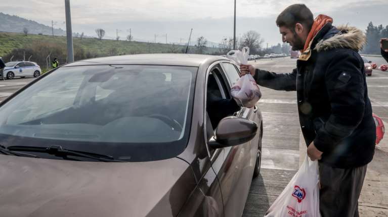 Αμετακίνητοι οι αγρότες στα μπλόκα: Κλείνουν τη Δευτέρα τις σήραγγες των Τεμπών για τα φορτηγά