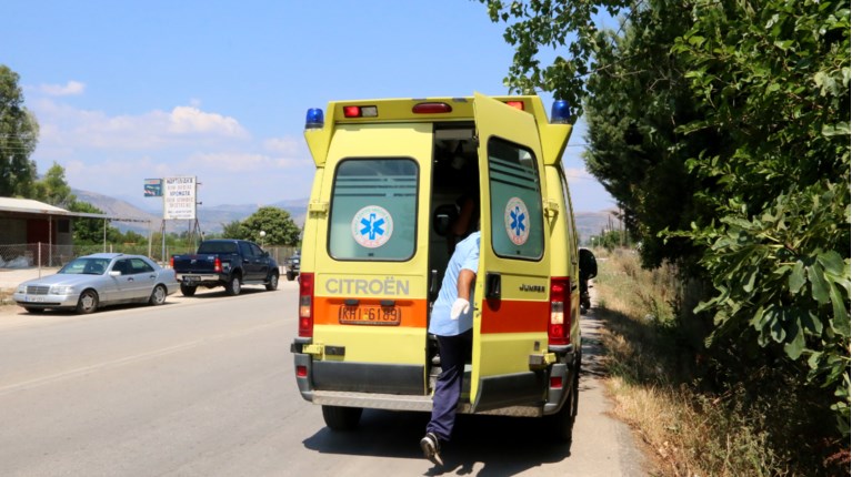 ΑΣΘΕΝΟΦΟΡΟ