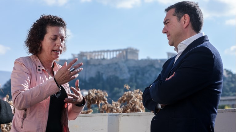 ΑΛΕΞΗΣ ΤΣΙΠΡΑΣ ΓΛΥΠΤΑ ΠΑΡΘΕΝΩΝΑΣ