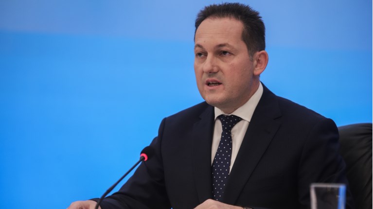 Στέλιος Πέτσας