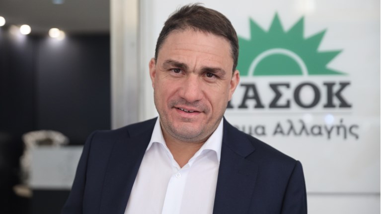 ΚΩΣΤΑΣ ΤΣΟΥΚΑΛΑΣ