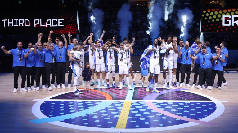 ΕΘΝΙΚΗ ΕΛΛΑΔΟΣ