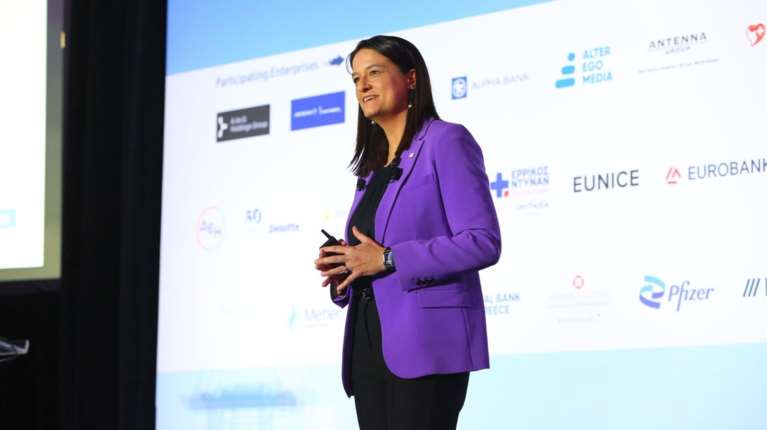 Κεραμέως: Από 1 Απριλίου η νέα αύξηση του κατώτατου μισθού - Φεβρουάριο το νομοσχέδιο για τις συλλογικές συμβάσεις